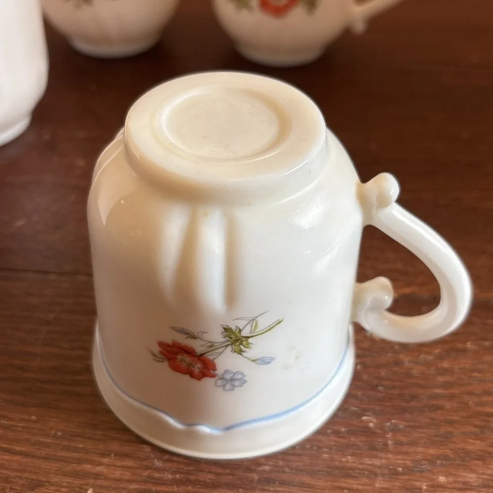 Arcopal Paradise Cups Teacups Coffee Milk Glass Fine China France Pink Flowers-4